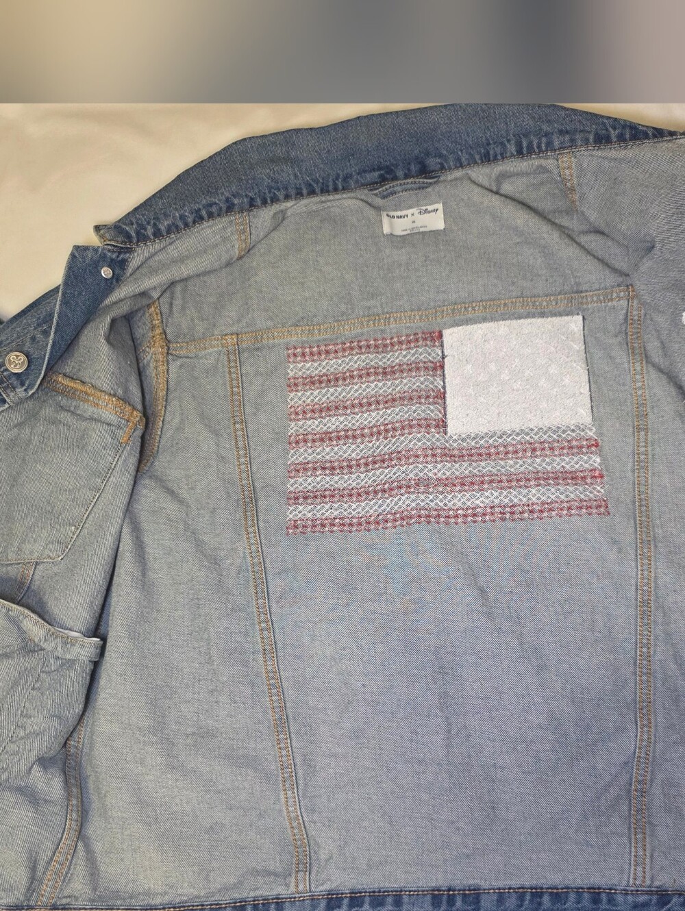 Old Navy x Disney Mickey Mouse Denim Trucker Jacket W/Embroidered USA Flag- XL - Picture 14 of 16